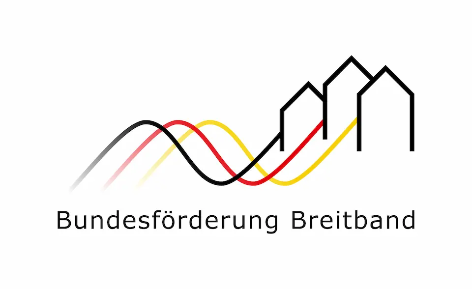 Logo der Bundesförderung Breitband mit stilisierten Linien in Schwarz, Rot und Gelb sowie angedeuteten Hausformen.