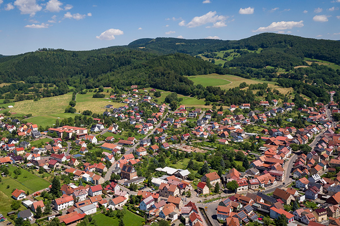 Blick über Floh am Rennsteig in der Gemeinde Floh-Seligenthal