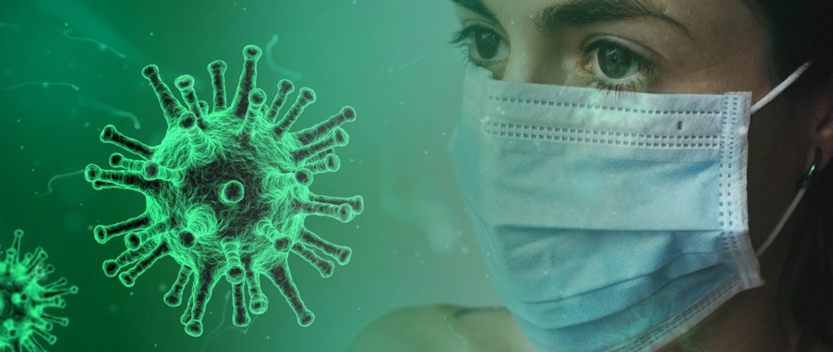Frau mit Mund-Nasen-Schutz und Darstellung des Coronavirus – COVID-19-Informationen Floh-Seligenthal